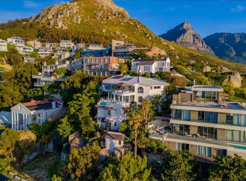 6 Bedroom Property for Sale in Bantry Bay Western Cape